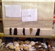 عکس تابلو فرش خواهر و برادر دو قلو روی دار قالی ، دستباف نریمانی تبریز