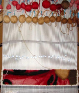 تابلو فرش سفارشی بافت عکس شخصی دختر بچه ایرانی، روی دار قالی